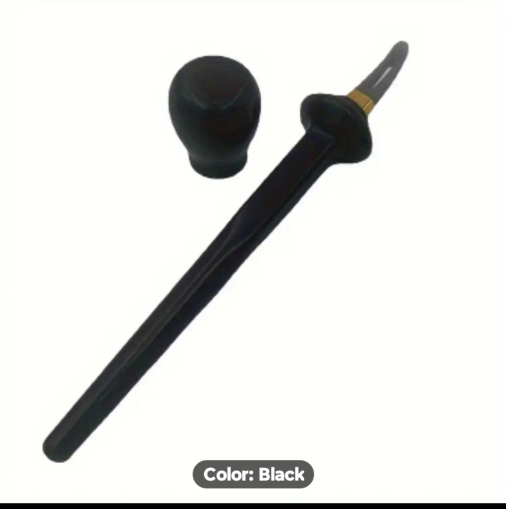NIB - SILICONE TIP,  NO-SKIP. EYELINER WAND.